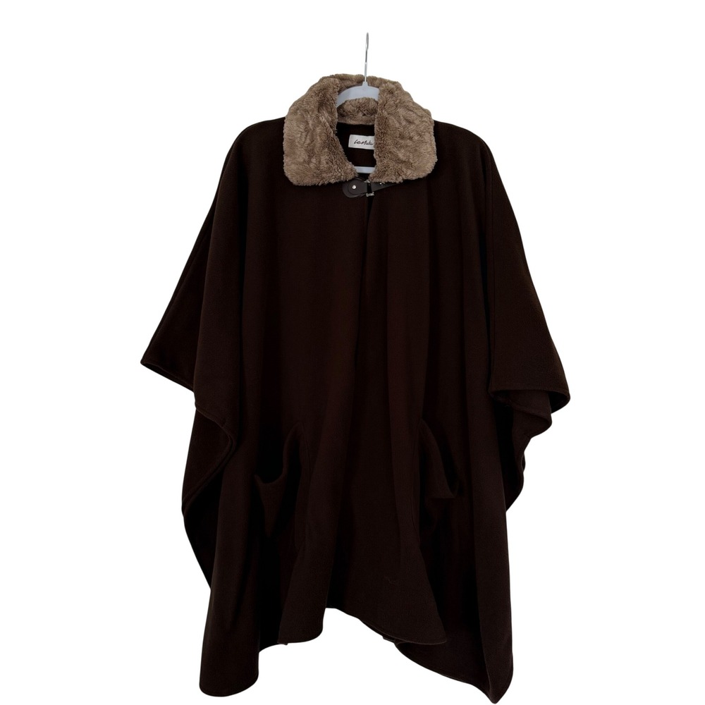 Le Moda Cape Women One Size Brown Faux Fur Collar Fleece Buckle Closure Poncho